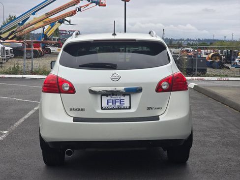 Used 2012 Nissan Rogue SV AWD/4WD image 4