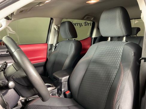 Used 2022 Toyota Tacoma SR5 image 14