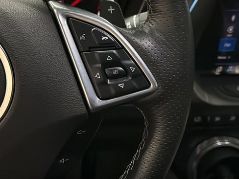 Used 2022 Chevrolet Camaro LT RWD image 20
