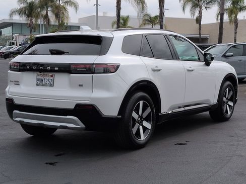 Used 2025 Honda Prologue Touring image 10