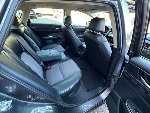 Used 2021 Honda Clarity Plug-In Hybrid image 24