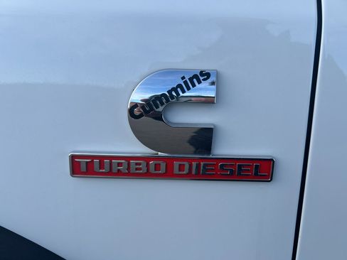 Used 2024 RAM 5500 Tradesman image 10