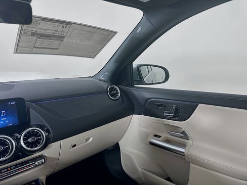 Certified 2026 Mercedes-Benz GLA 250 4MATIC image 31