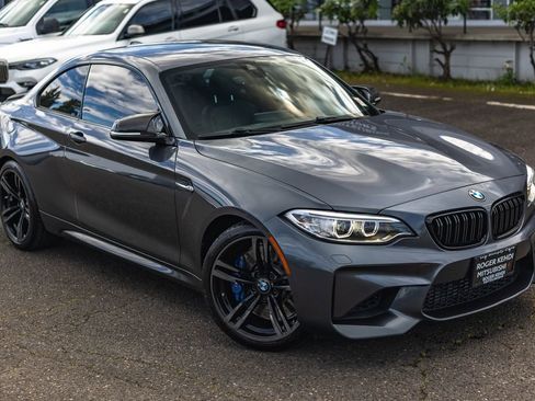 Used 2017 BMW M2 RWD image 2