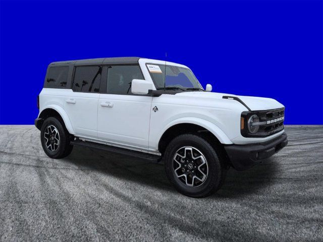 Certified 2024 Ford Bronco Outer Banks AWD/4WD image 2
