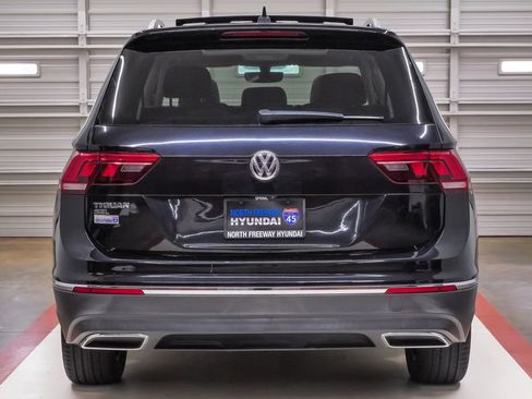 Used 2018 Volkswagen Tiguan SEL FWD image 7