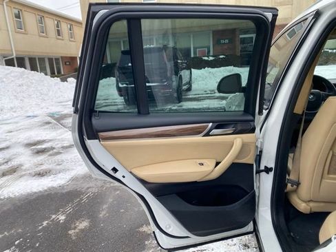 Used 2017 BMW X3 xDrive28i image 26