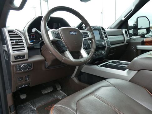 Used 2017 Ford F250 King Ranch w/ King Ranch Ultimate Package AWD/4WD image 26