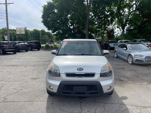 Used 2011 Kia Soul Sport FWD image 2