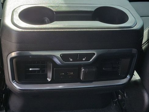 Used 2021 GMC Sierra 1500 SLT image 20