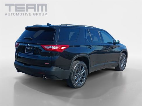 Used 2021 Chevrolet Traverse RS image 7