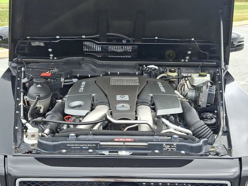 Used 2017 Mercedes-Benz G 63 AMG 4MATIC image 31