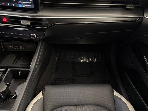 Used 2025 Kia K5 GT-Line FWD image 28