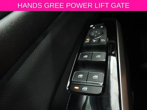 Used 2024 Nissan Pathfinder Platinum FWD image 27