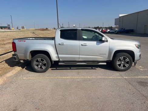 Used 2018 Chevrolet Colorado LT image 8