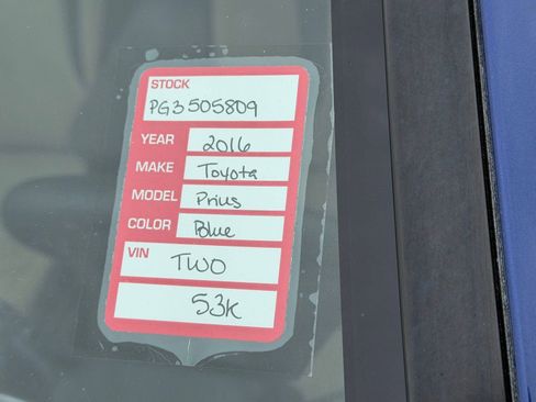 Used 2016 Toyota Prius Two FWD image 10