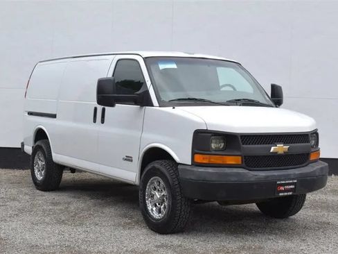 Used 2006 Chevrolet Express 3500 RWD image 1