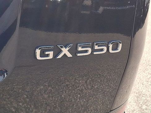 Used 2024 Lexus GX 550 AWD/4WD image 33