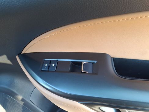 Used 2023 Lexus NX 350 AWD image 8