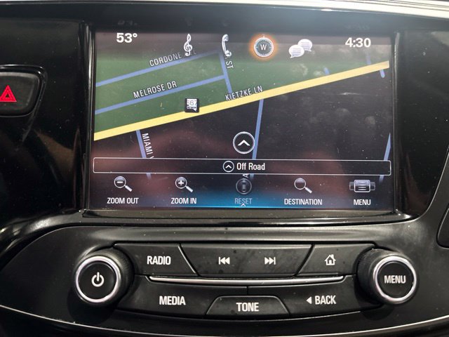 Used 2020 Buick Envision Essence FWD image 23