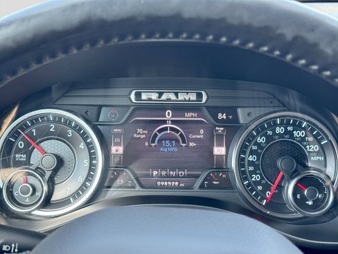 Used 2019 RAM 1500 Big Horn AWD/4WD image 39