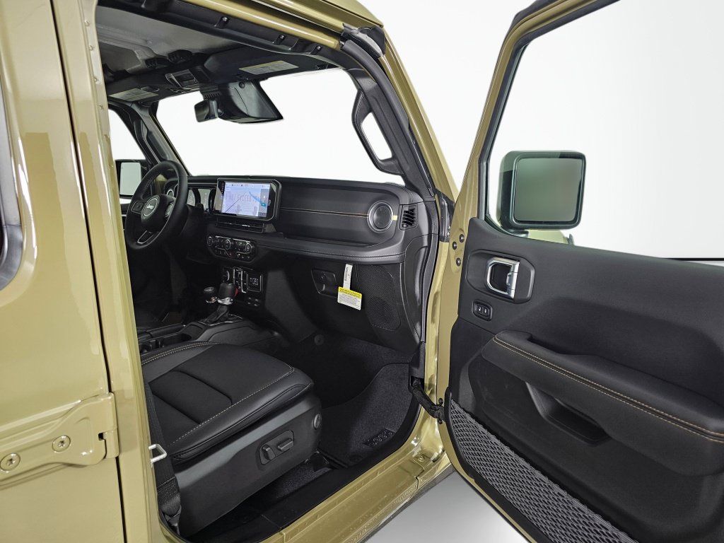 New 2026 Jeep Gladiator Sport AWD/4WD image 38
