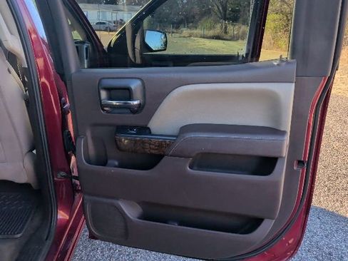 Used 2017 Chevrolet Silverado 1500 LT w/ All Star Edition image 10