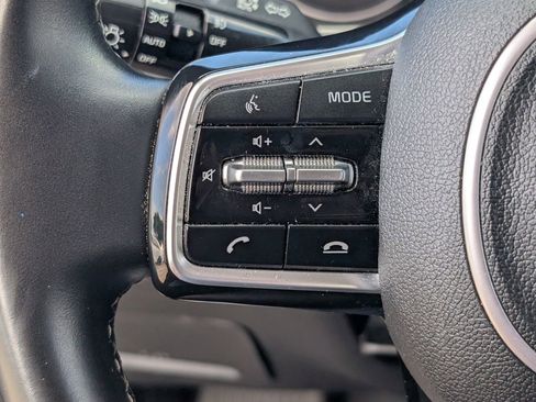 Used 2022 Kia Sorento SX image 21