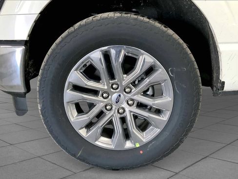 New 2025 Ford F150 Lariat w/ Equipment Group 501A Mid image 10