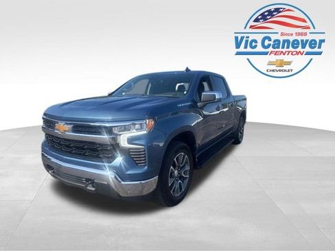 Used 2024 Chevrolet Silverado 1500 LT AWD/4WD image 1
