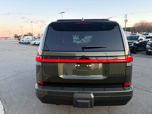 Used 2024 Lexus GX 550 w/ Accessory Package (2T) image 4