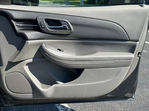 Used 2016 Chevrolet Malibu LS image 9