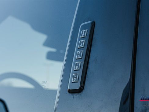 Certified 2023 Ford F250 Lariat w/ Lariat Ultimate Package image 9