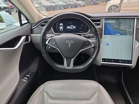 Used 2015 Tesla Model S 85D image 12