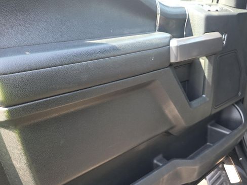 Used 2020 Ford F150 XLT w/ Equipment Group 302A Luxury AWD/4WD image 9