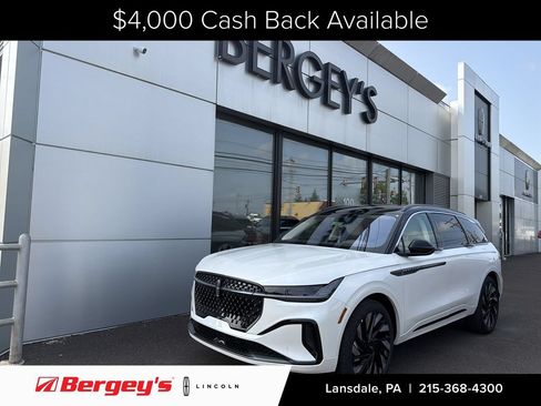 New 2026 Lincoln Nautilus Black Label w/ Jet Appearance Package AWD/4WD image 1