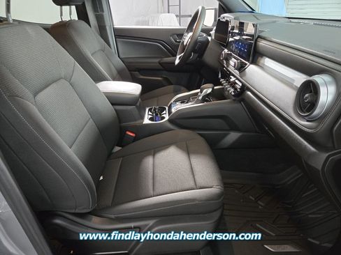Used 2024 Chevrolet Colorado LT w/ LT Convenience Package II RWD image 21