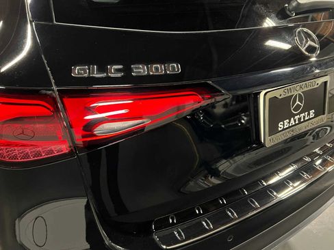 Used 2026 Mercedes-Benz GLC 300 4MATIC image 14