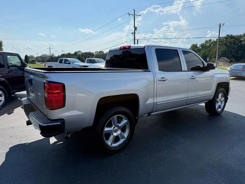 Used 2018 Chevrolet Silverado 1500 LT w/ Trailering Package image 4