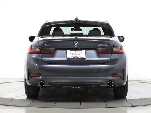 Used 2022 BMW 330i xDrive Sedan w/ Premium Package 2 image 7