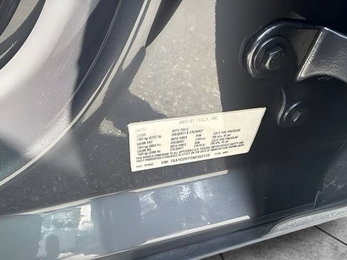 Used 2022 Tesla Model Y Performance AWD/4WD image 25