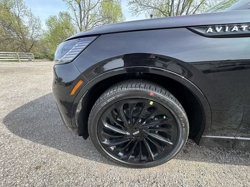 New 2026 Lincoln Aviator Reserve AWD/4WD image 10