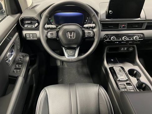 New 2025 Honda Pilot Elite image 24
