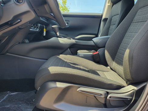 New 2026 Honda HR-V LX image 21