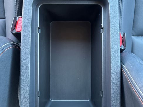 Used 2024 Nissan Altima 2.5 SR w/ SR Premium Package image 18