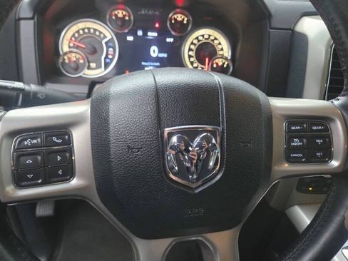 Used 2015 RAM 1500 Laramie w/ Convenience Group AWD/4WD image 16