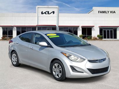 Used 2016 Hyundai Elantra SE