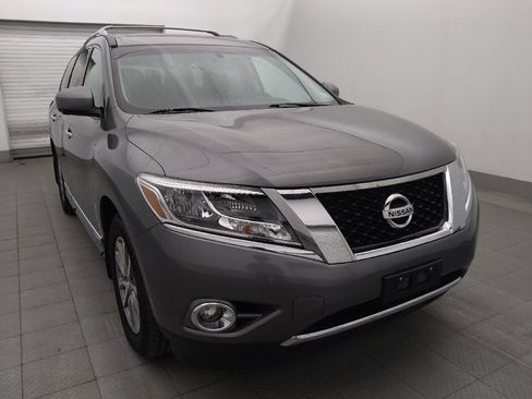 Used 2016 Nissan Pathfinder SL w/ SL Premium Package AWD/4WD image 13