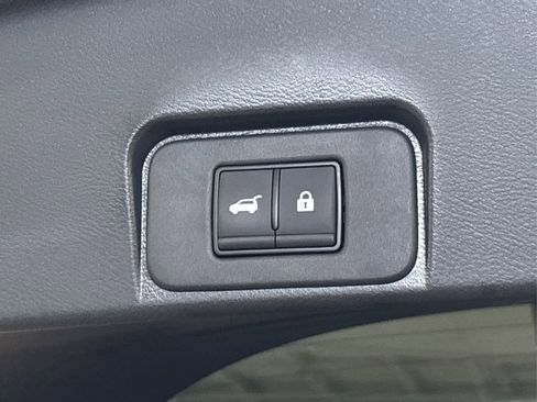 Certified 2023 Nissan Rogue SV w/ SV Premium B Package image 14