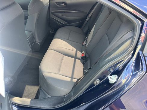 Used 2022 Toyota Corolla LE FWD image 13